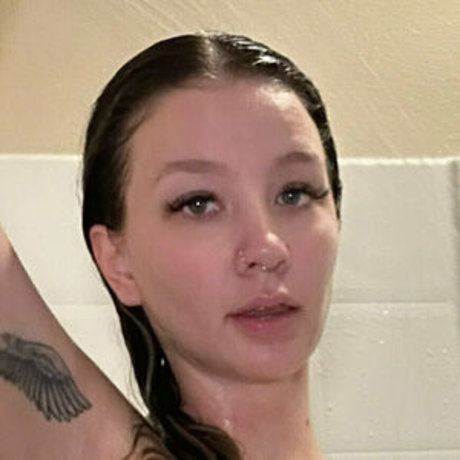 Naken lekkede OnlyFans-bilde av Giixoxo69