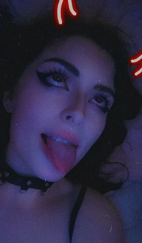 Yosadthiccgirl