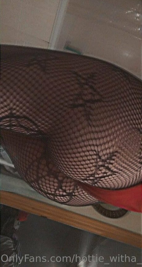 Alasti lekkinud OnlyFans-i pilt Hottiewithabody