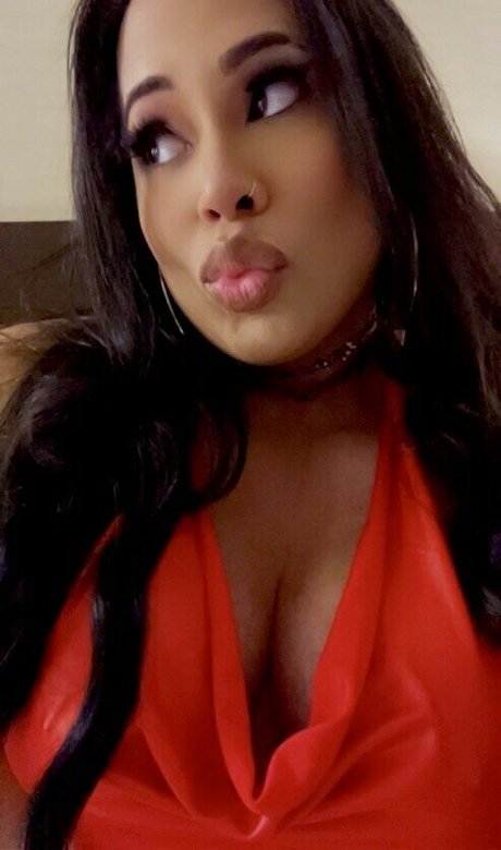 Nahá fotka uniklých OnlyFans od Aew Wrestler Nyla Rose
