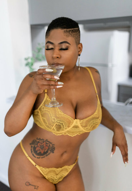 Nahá fotka uniklých OnlyFans od Meleimarvelous