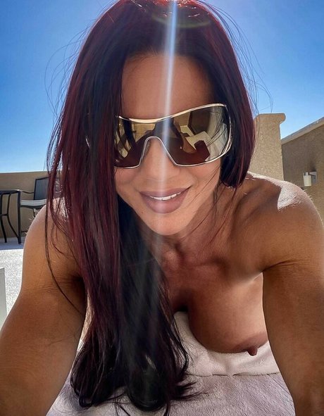 Linda Steele