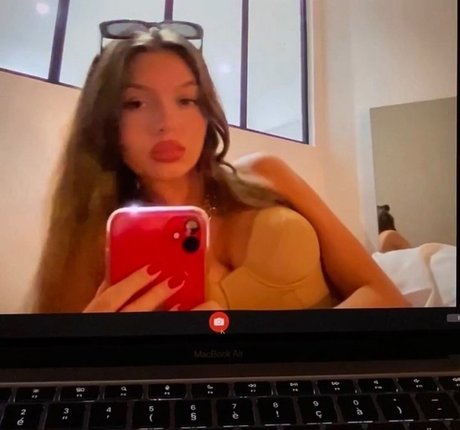 Nahá fotka uniklých OnlyFans od Lea