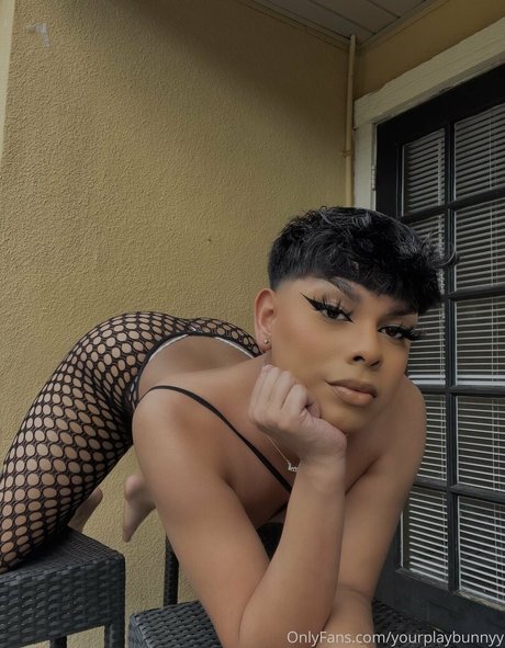 Yourplaybunnyy