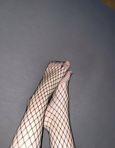 Milkyfeetuwu