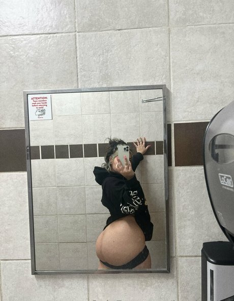 Icyybabiee OnlyFans泄露裸照