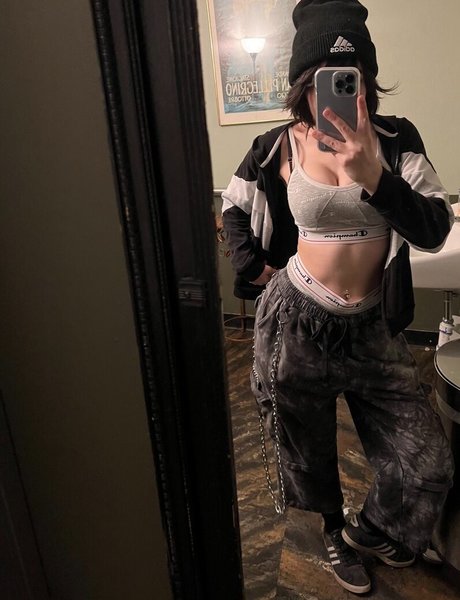 Leez  nude leaked OnlyFans photo