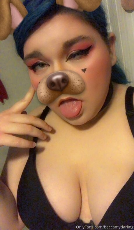 Nacktes geleaktes OnlyFans-Foto von Beccamydarling