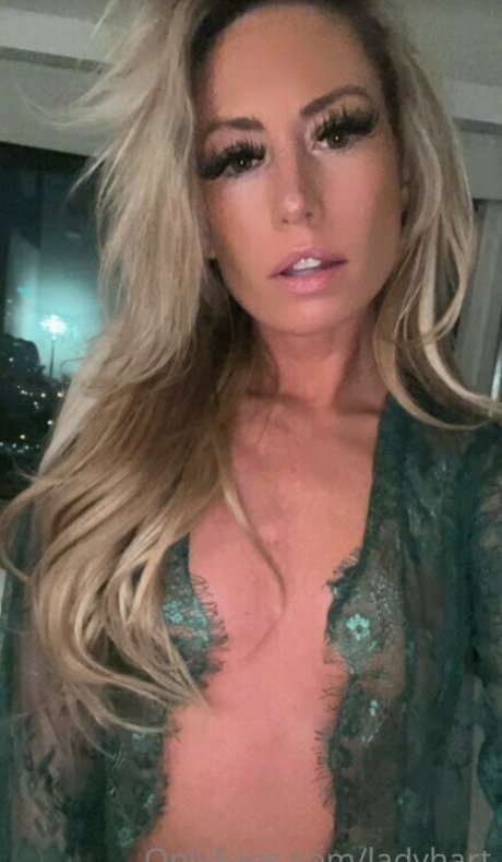 Naken lekkede OnlyFans-bilde av Ladyhart