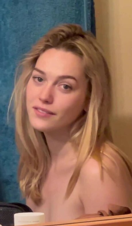 Victoria Pedretti