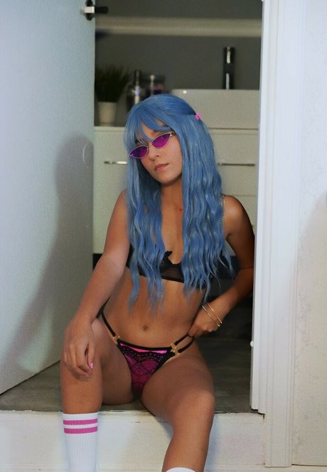 Nagie wyciekłe zdjęcie OnlyFans od Barbierican