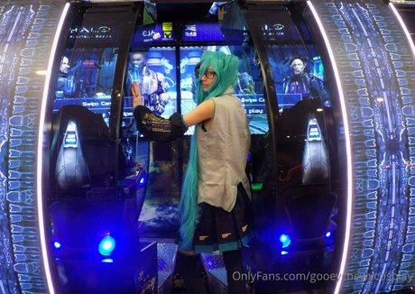 Gooeychewycosplay