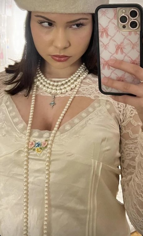 Ester Dobrik