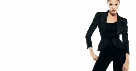 Alaston vuotanut OnlyFans-kuva Angelina Jolie