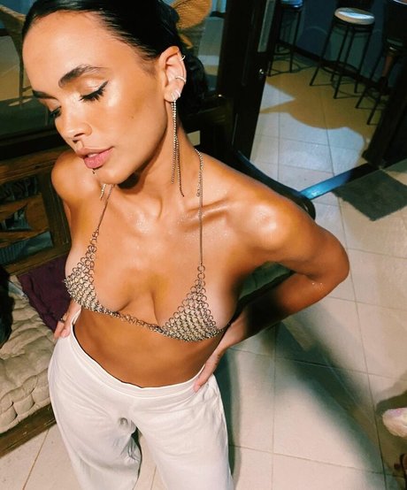 Giovana Cordeiro