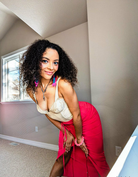 Naken läckt OnlyFans-bild av Createwithkira