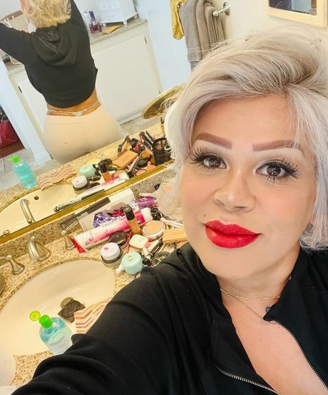 Myra La Chula