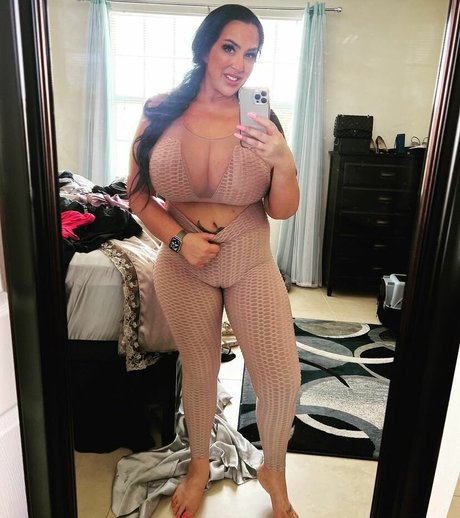 Foto nua vazada do OnlyFans de Kristine J