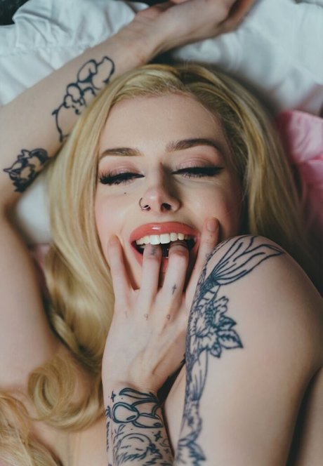 Nahá fotka uniklých OnlyFans od Mistresslilymay
