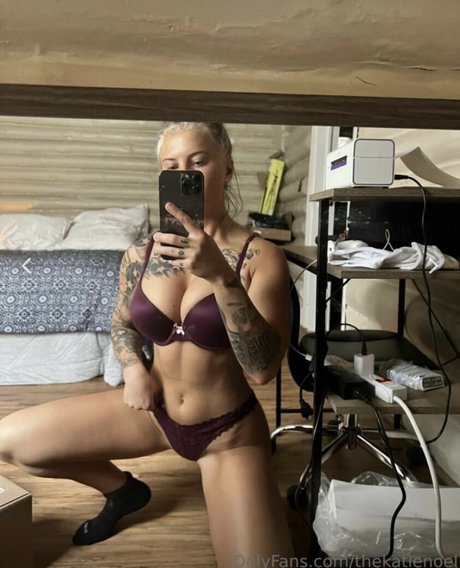 Foto nua vazada do OnlyFans de Katie Noel
