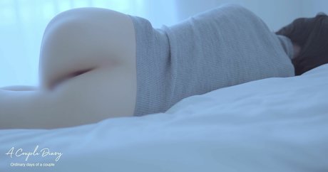 Acouplediary