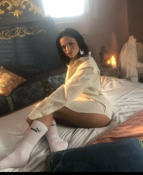 Alaston vuotanut OnlyFans-kuva Famke Louise