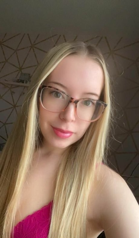 Sluttykitten4