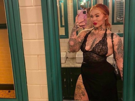 Metalbubsxo  nude leaked OnlyFans photo
