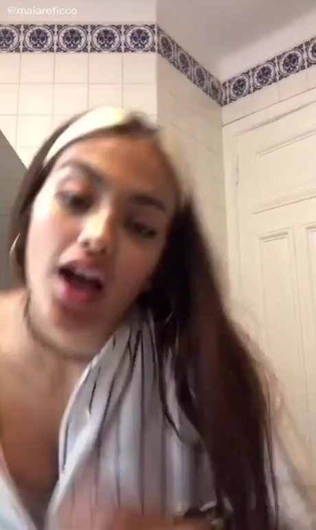 Alasti lekkinud OnlyFans-i pilt Maia Reficco