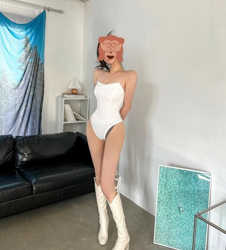 Naken lekkede OnlyFans-bilde av Auroraboots