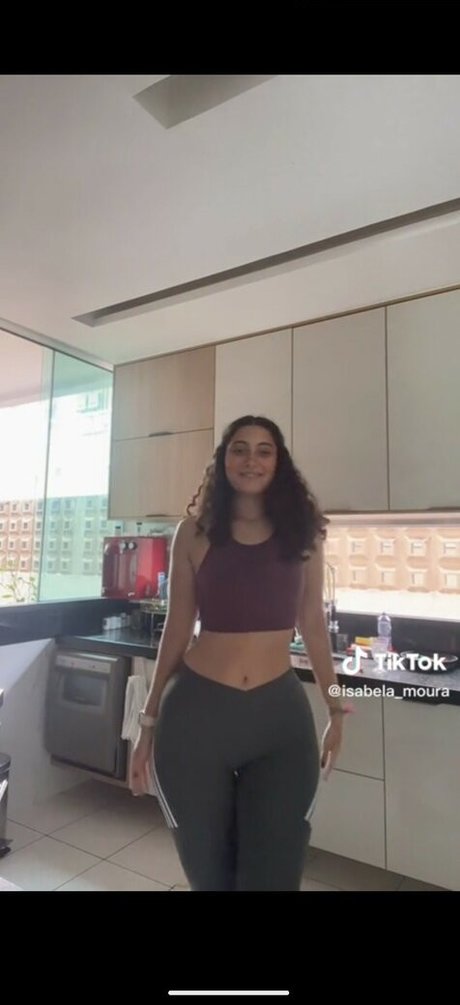 Isabela Moura OnlyFansリークヌード写真