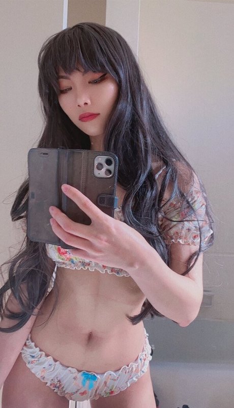 Naken lekkede OnlyFans-bilde av Jupiterhulijing