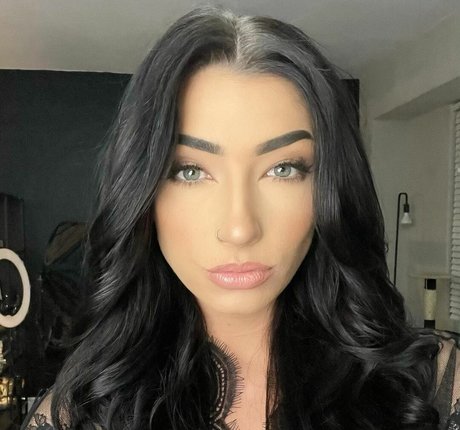 Обнаженная фотография утечки OnlyFans от Taylor Kristine
