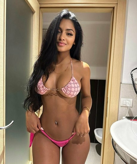 Nahá fotka uniklých OnlyFans od Minadorio