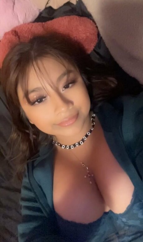 Naken läckt OnlyFans-bild av Jeessicaaxoo