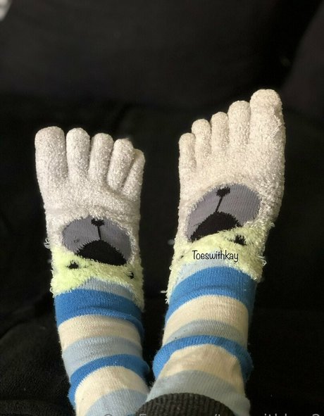 Toeswithkay2  nude leaked OnlyFans photo