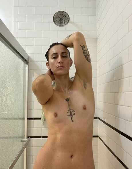 Naken läckt OnlyFans-bild av Sazzy Boatright