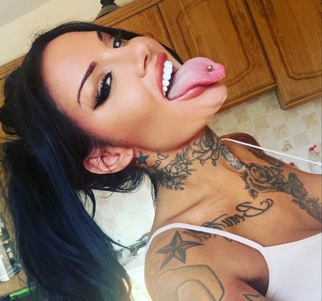Inkedupdoll