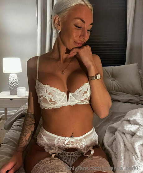 Julianaabad01  nude leaked OnlyFans photo