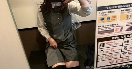 Mikancrossdresser
