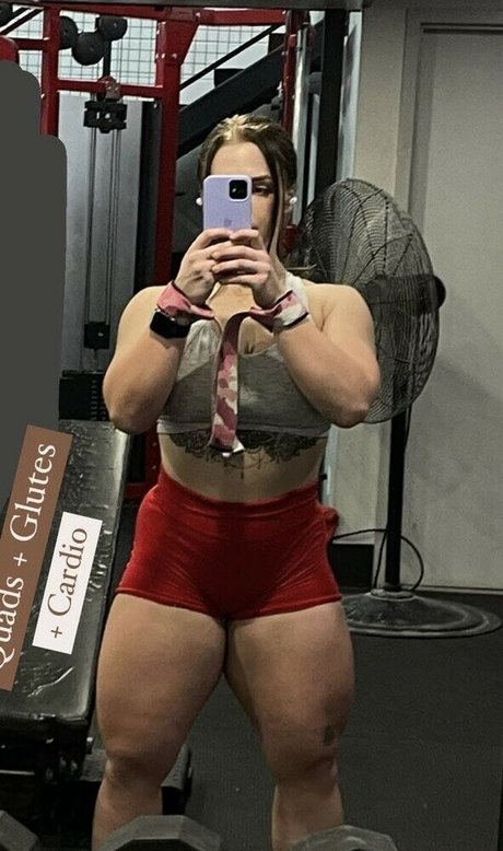 Naken lekkede OnlyFans-bilde av Kelsaay
