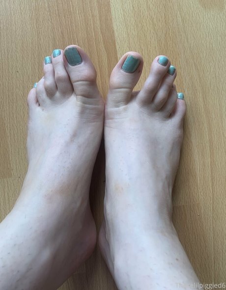 Nagie wyciekłe zdjęcie OnlyFans od Theselilpiggie6