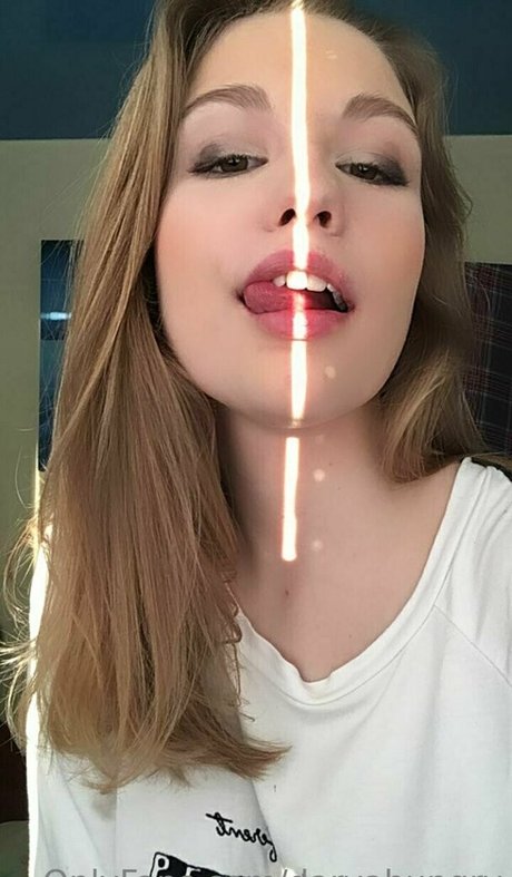 Nahá fotka uniklých OnlyFans od Annacherry1