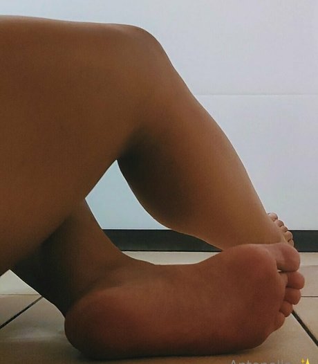 Naken lekkede OnlyFans-bilde av Antonella00