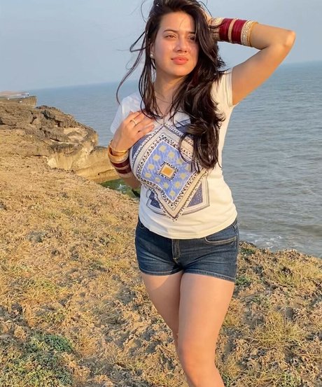 Iwishwithprachi  nude leaked OnlyFans photo