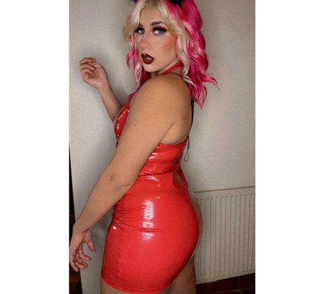 Naken lekkede OnlyFans-bilde av Bexxbum