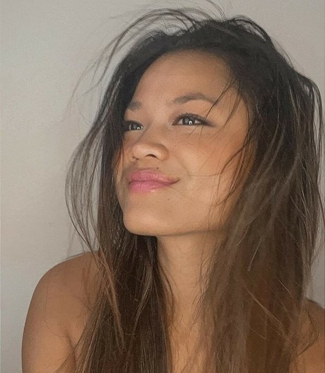 Naken lekkede OnlyFans-bilde av Sweetestkiwi