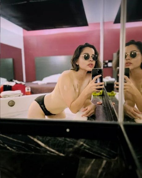 Nahá fotka uniklých OnlyFans od Jllanas23