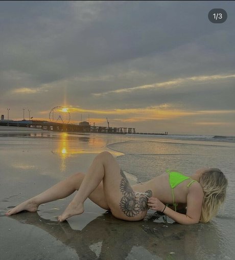 Обнаженная фотография утечки OnlyFans от Keykeyxoxo
