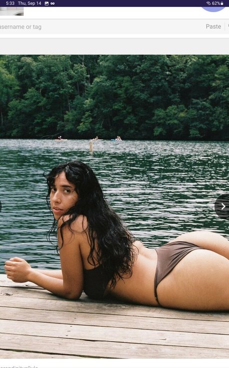 Naken lekkede OnlyFans-bilde av Sailorreya